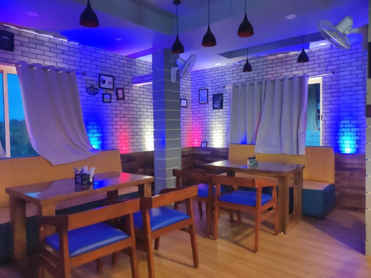 Hotel Paradise - Biswanath Chariali Bishnath Buitenkant foto