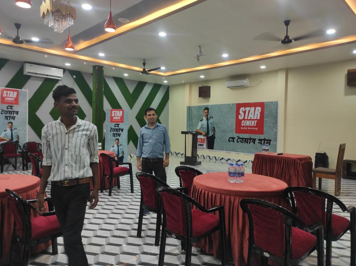 Hotel Paradise - Biswanath Chariali Bishnath Buitenkant foto
